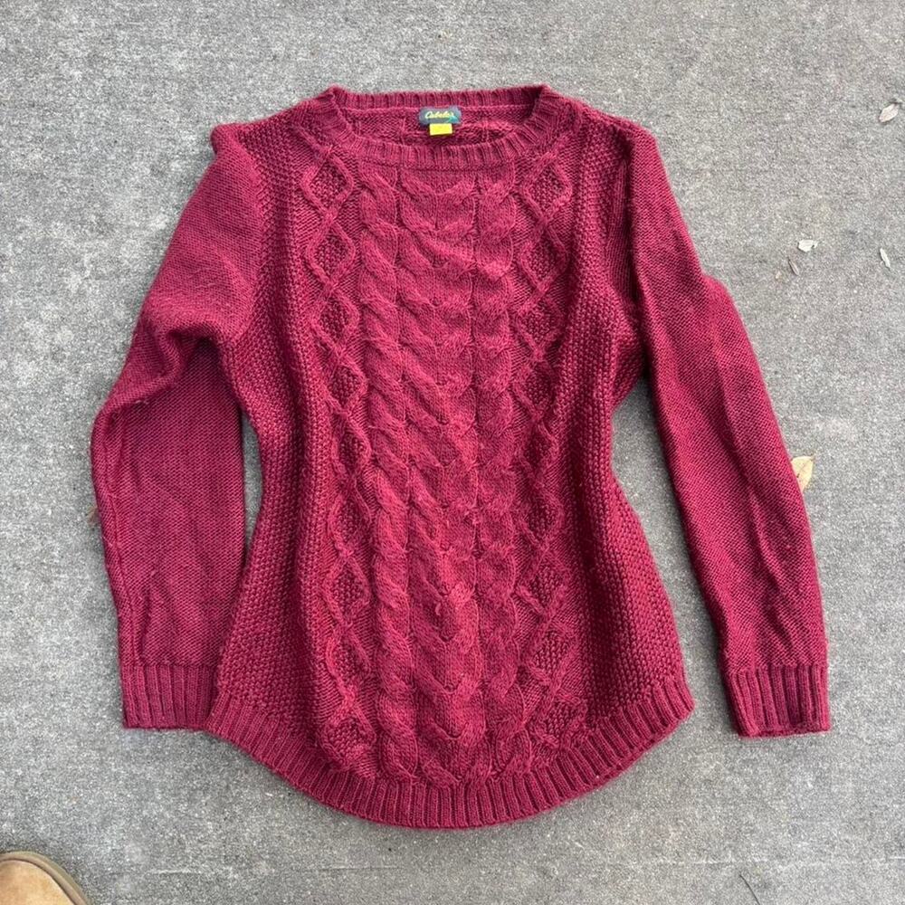 Cabelas burgundy cable knit sweater
